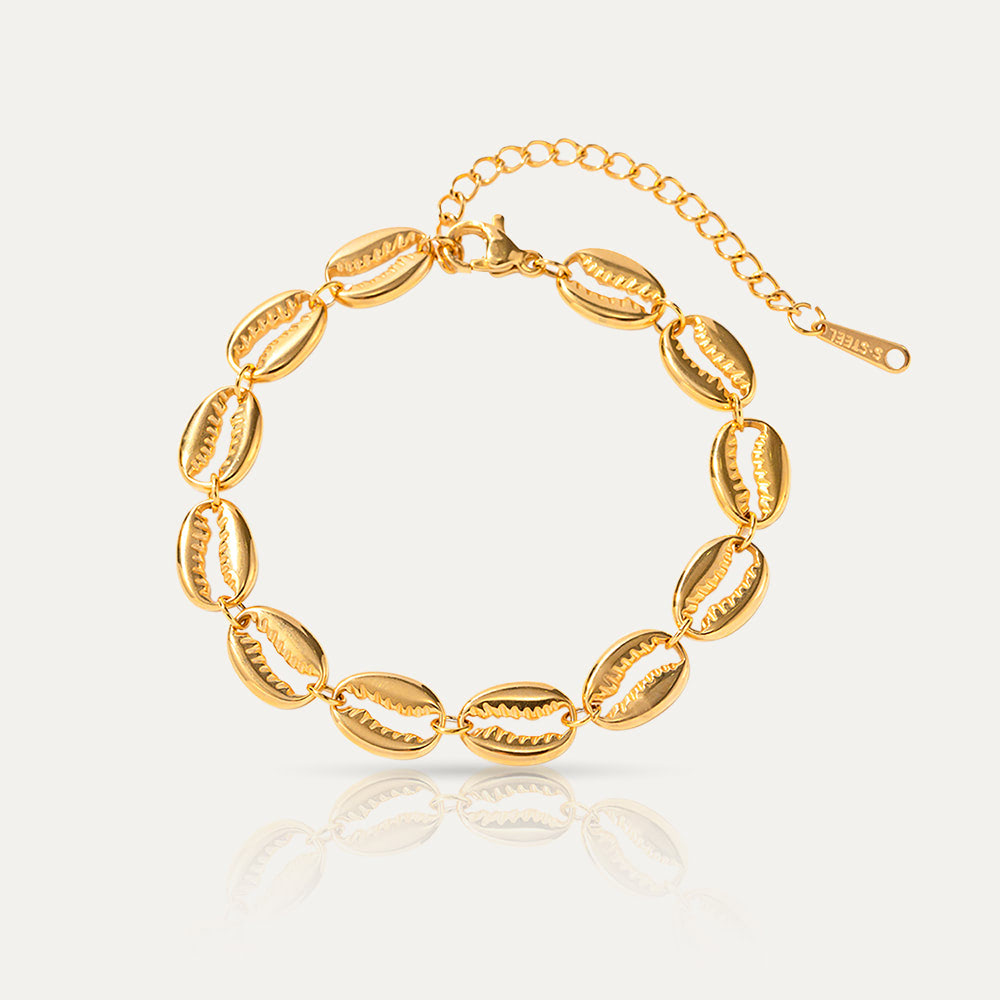 MYKONOS - 18k Gold-Plated Shell Bracelet | Elegant & Versatile Hypoallergenic Jewelry - Enkanta